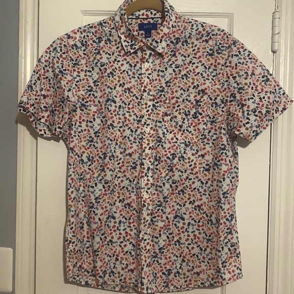 Mens NWOT short sleeve bottom down dress shirt size M medium - Picture 2 of 4